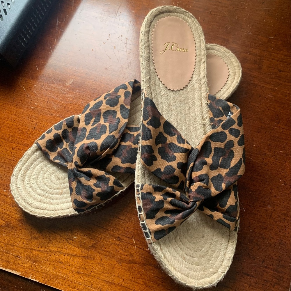 Animal print cloth sandals